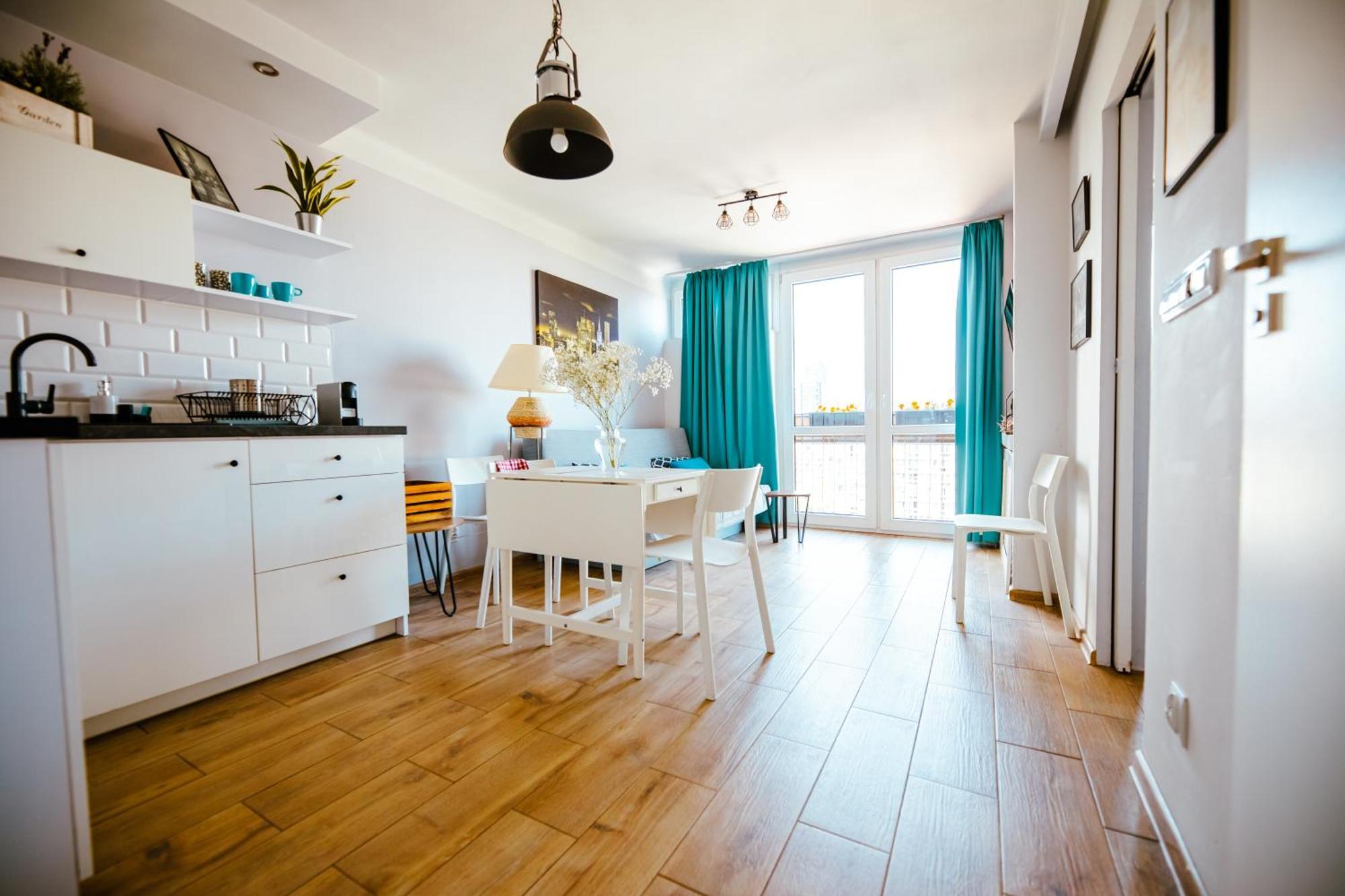Bright 14Th Floor Central Home With Balcony & Views Varsovia Exterior foto